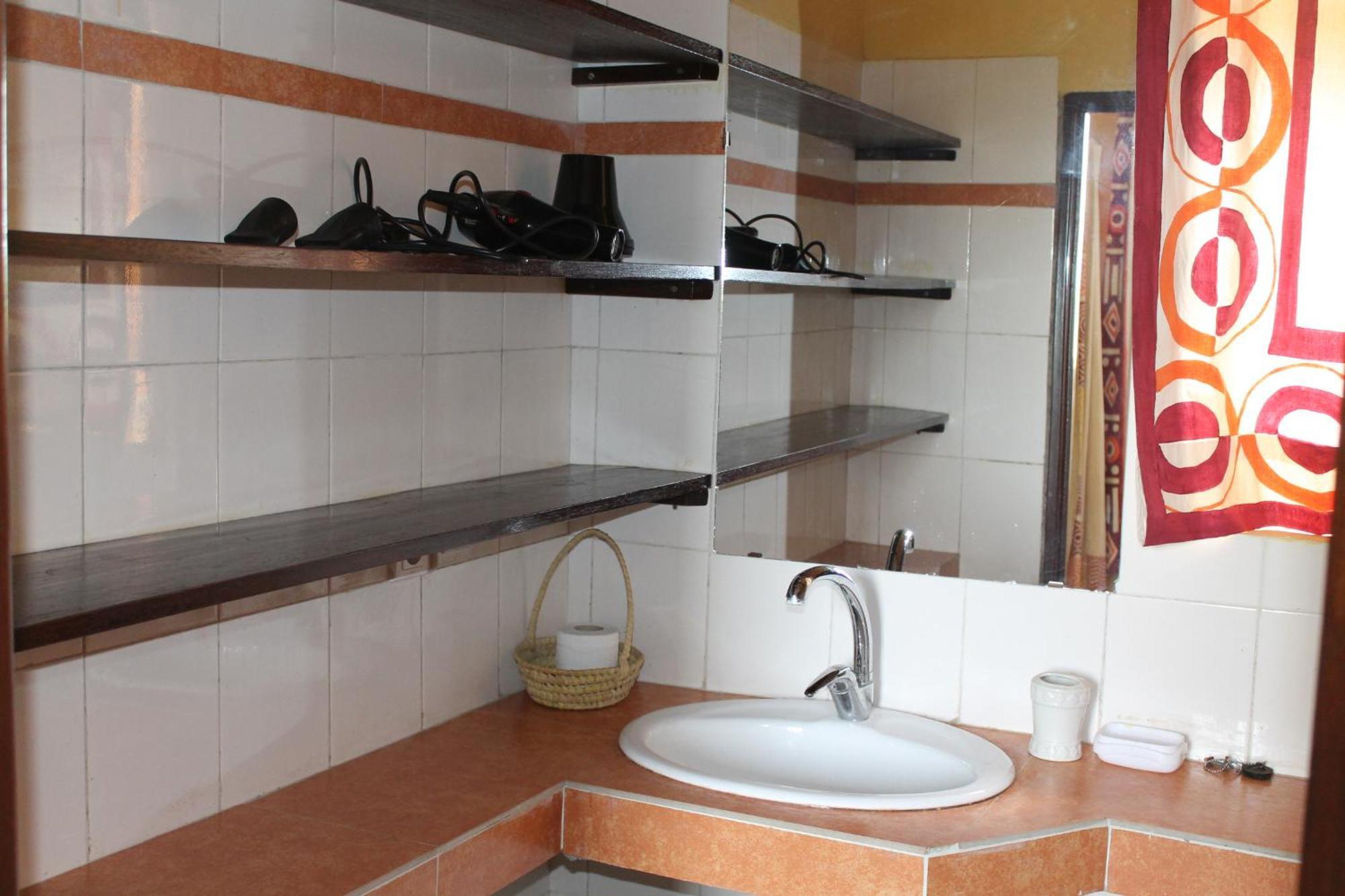 Aparthotel Jardin Tropical Bujumbura Dış mekan fotoğraf