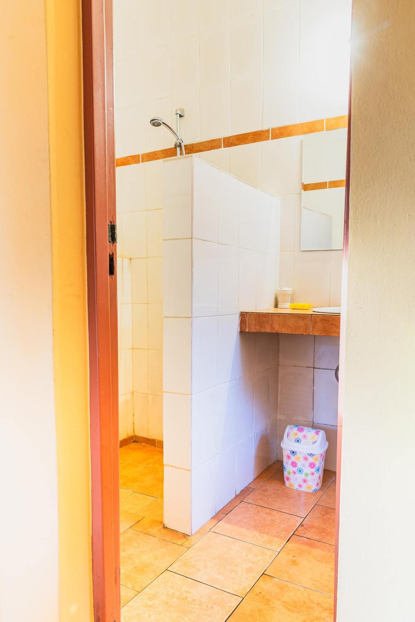 Aparthotel Jardin Tropical Bujumbura Dış mekan fotoğraf