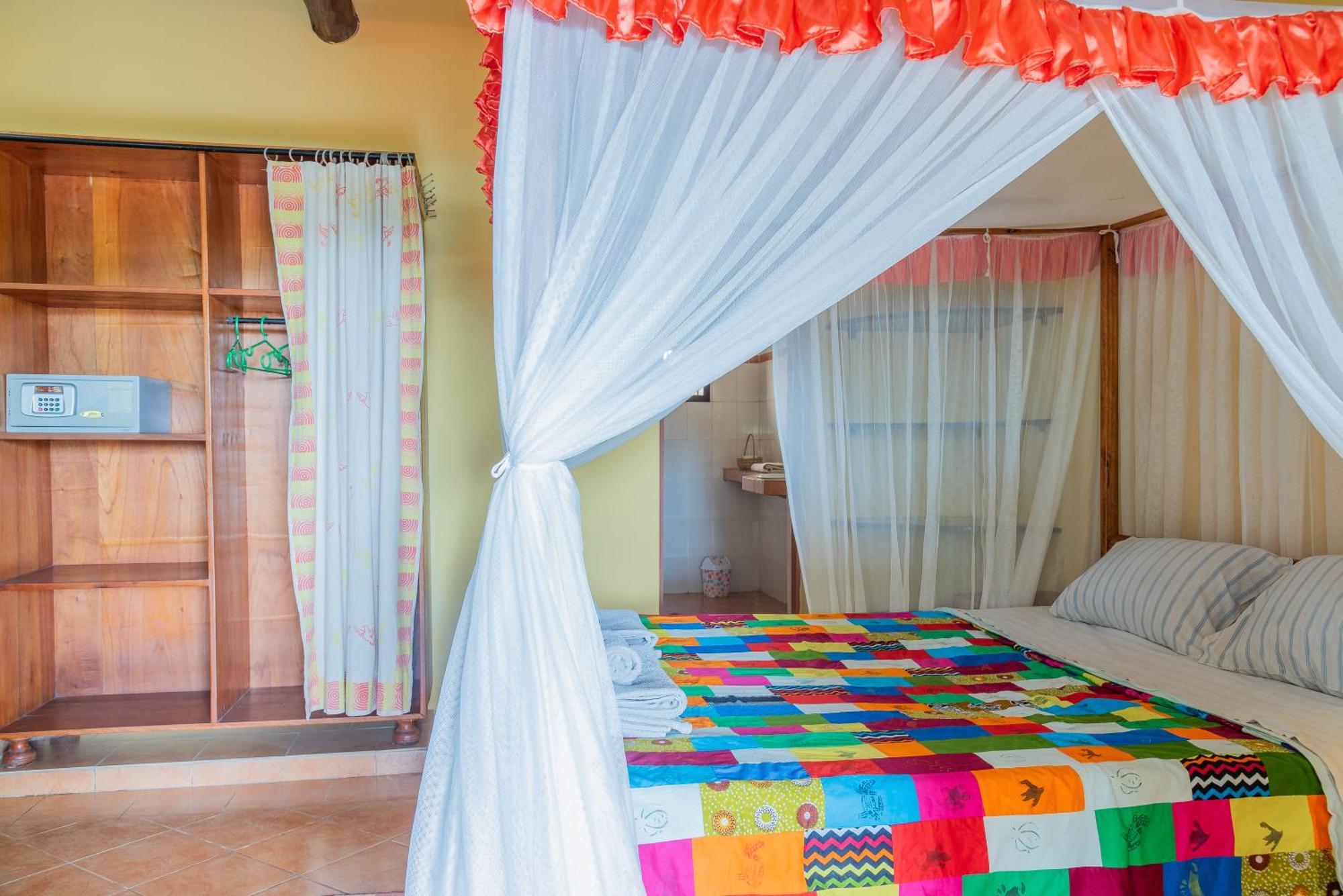 Aparthotel Jardin Tropical Bujumbura Dış mekan fotoğraf